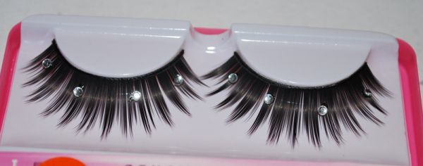 Cílios postiços strass