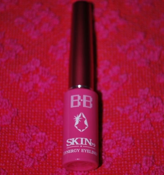 Delineador preto B.B